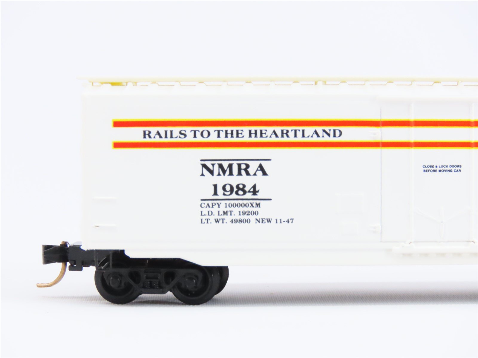 N Scale Micro-Trains MTL/Kadee NMRA Rails to the Heartland 50' Boxcar #1984