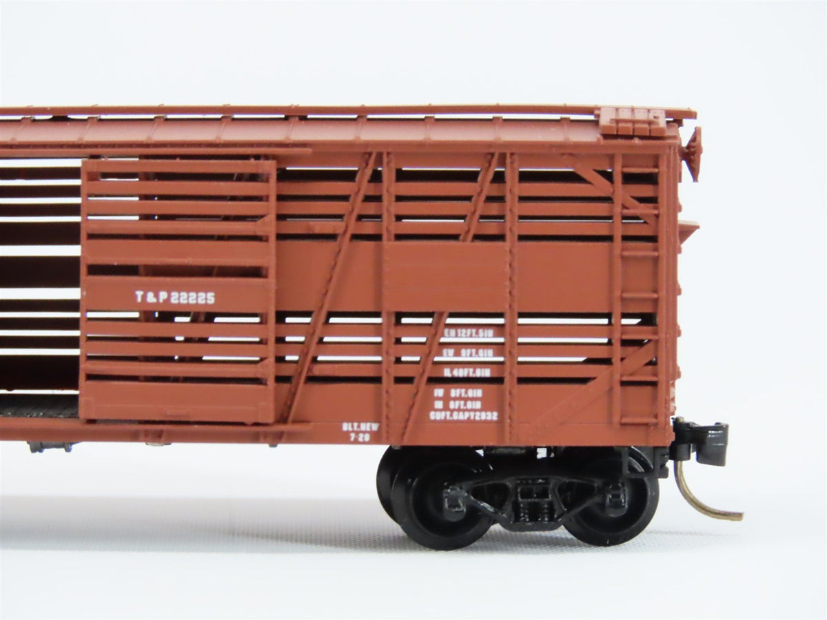 N Scale Micro-Trains MTL/Kadee 35110 T&amp;P Texas &amp; Pacific 40&#39; Stock Car #22225