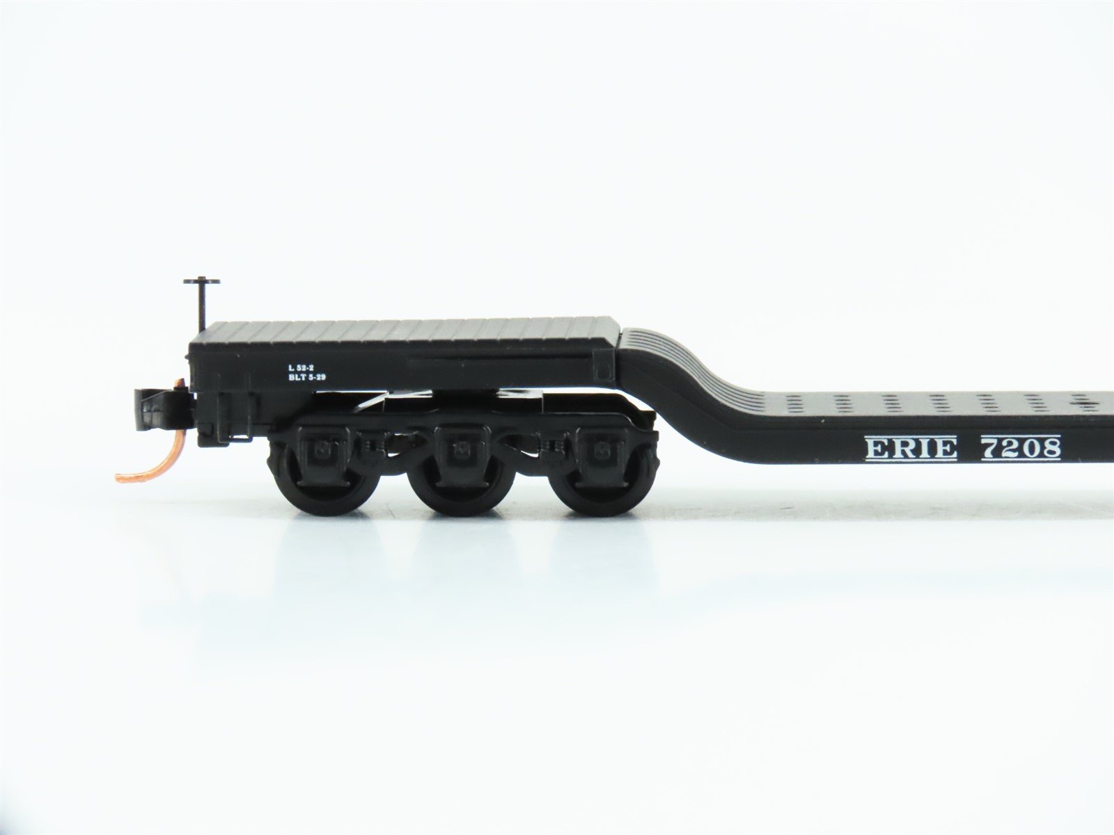 N Scale Micro-Trains MTL 109050 ERIE Railroad Depressed Center Flat Car #7208