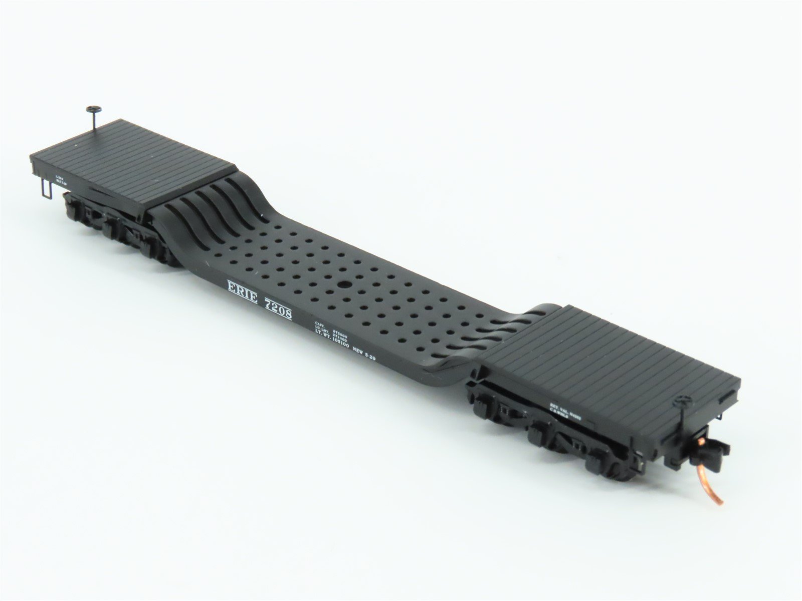N Scale Micro-Trains MTL 109050 ERIE Railroad Depressed Center Flat Car #7208