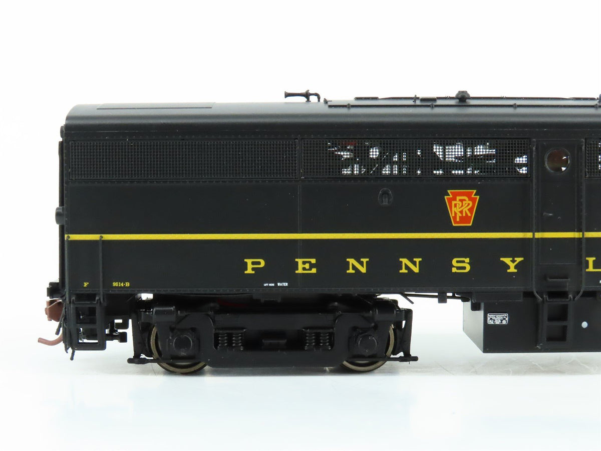 HO Scale Rapido 22549 PRR Pennsylvania ALCO FB-2 Diesel #9614-B w/ DCC &amp; Sound