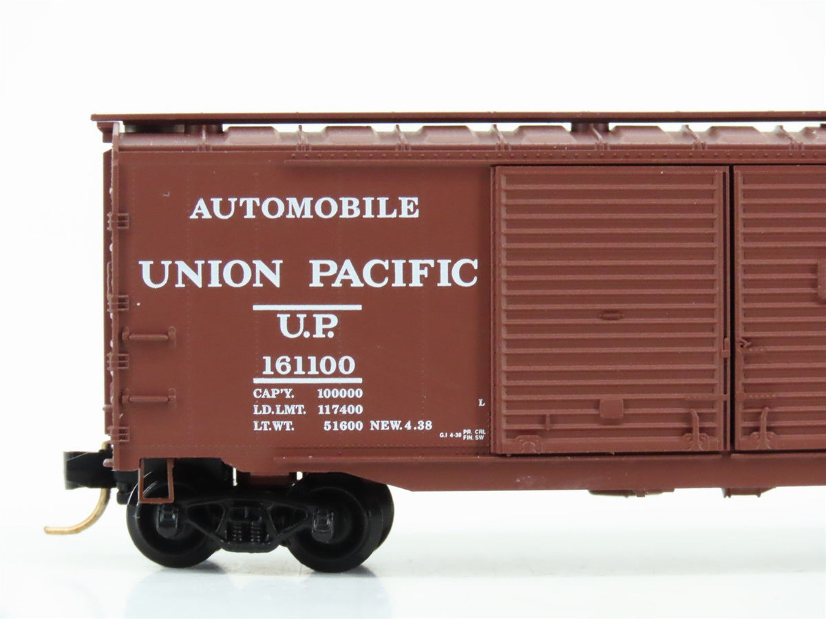 N Scale Micro-Trains MTL 78030 UP Union Pacific Streamliners 50&#39; Box Car #161100