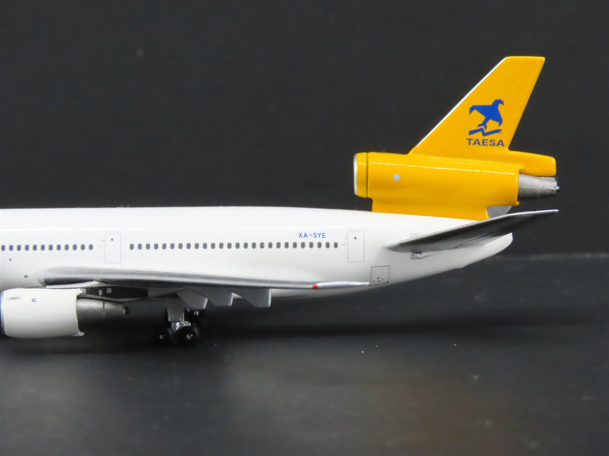 1:400 Aero Classics Latin Die-Cast TAESA McDonnel Douglas DC-10-30 Airliner