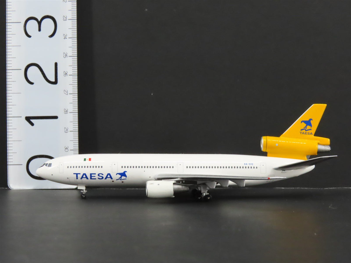 1:400 Aero Classics Latin Die-Cast TAESA McDonnel Douglas DC-10-30 Airliner