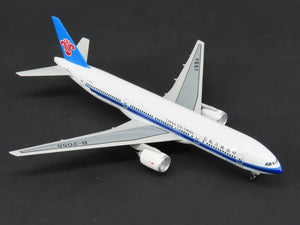 1:400 Dragon Wings 55039 Die-Cast China Southern Boeing B777-300 Airliner B2055