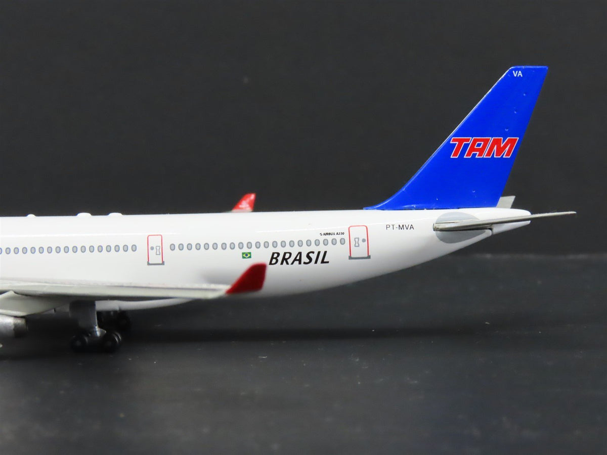 1:400 Dragon Wings 55141 Die-Cast TAM Airlines Airbus A330-232 Airliner PT-MVA