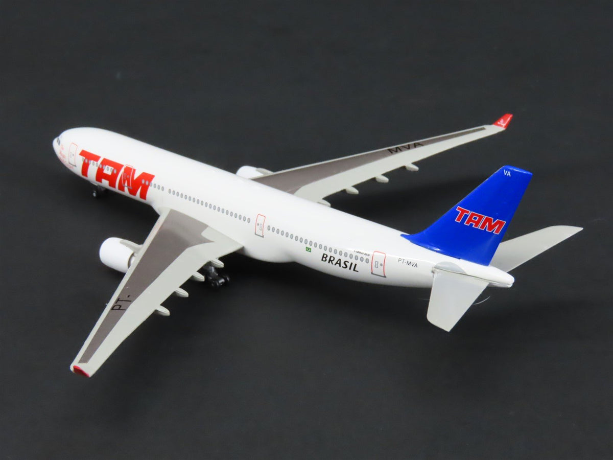 1:400 Dragon Wings 55141 Die-Cast TAM Airlines Airbus A330-232 Airliner PT-MVA