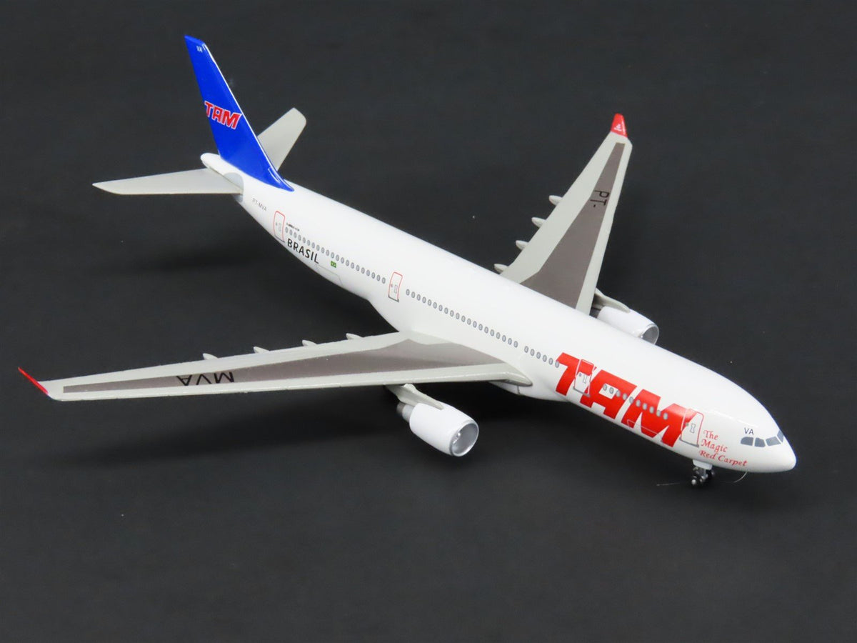 1:400 Dragon Wings 55141 Die-Cast TAM Airlines Airbus A330-232 Airliner PT-MVA