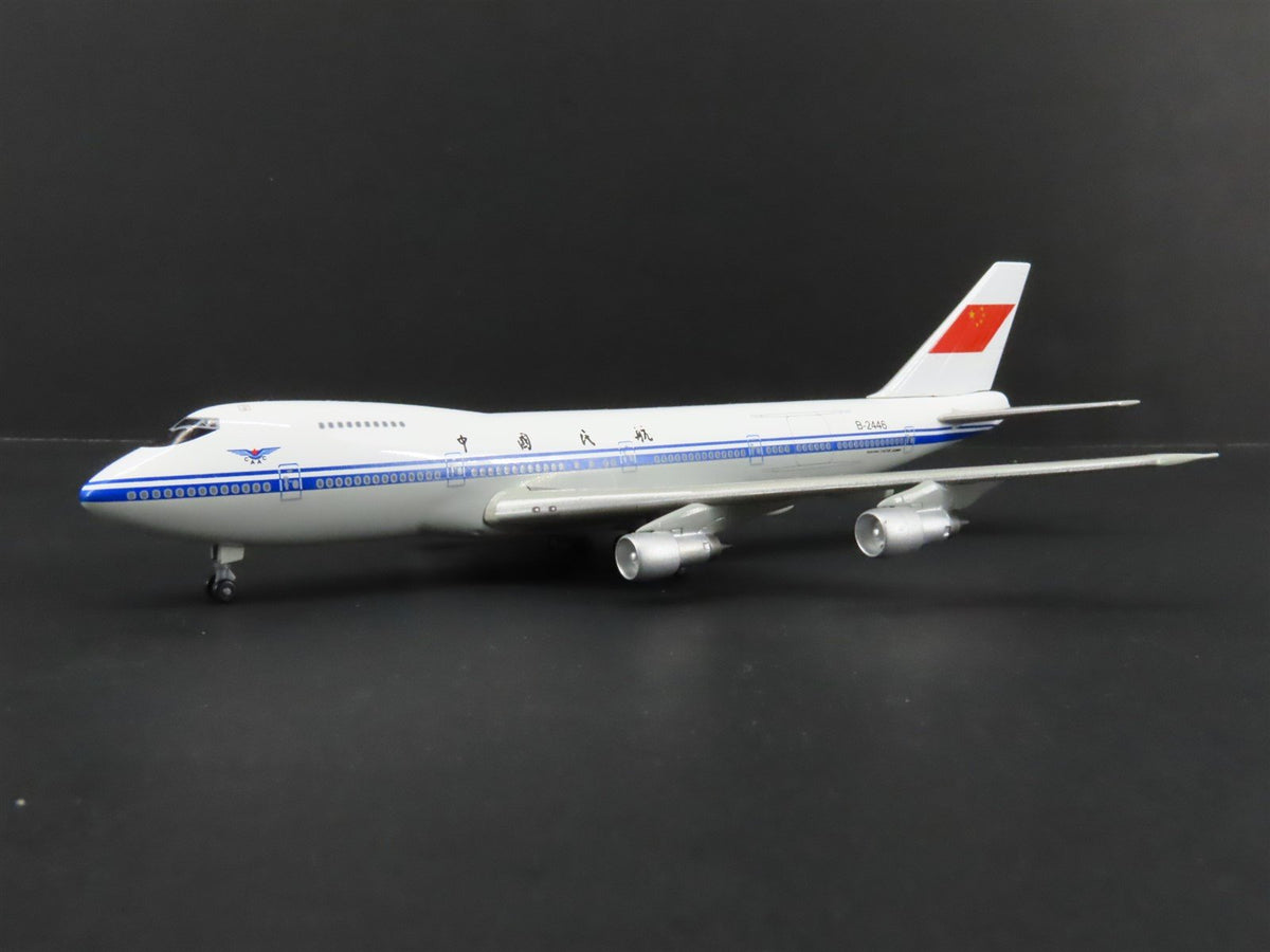 1:400 Dragon Wings 55118 Die-Cast Combi Boeing 747-2J6B Airliner B-2446