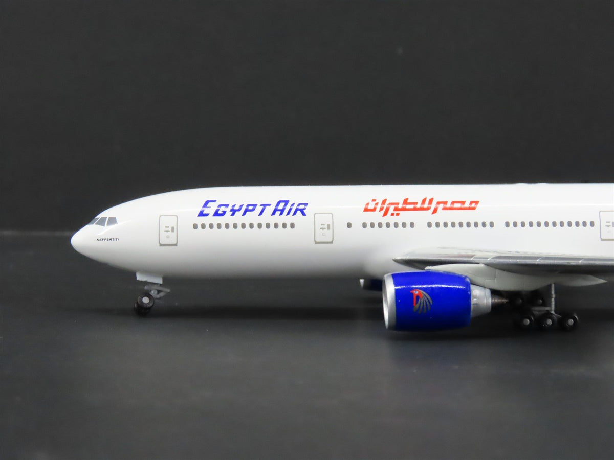1:400 Dragon Wings 55067 Die-Cast Egypt Air Boeing 777-266 Airliner SU-GBP