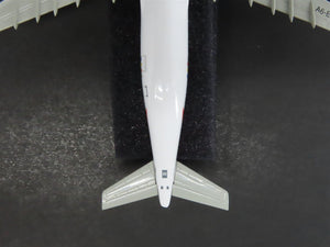 1:400 Dragon Wings 55181 Emirates Airbus A300-605B Die-Cast Airliner A6-EKE
