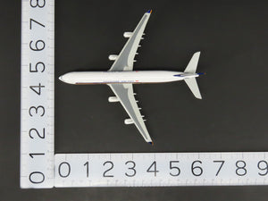 1:400 Dragon Wings 55003 Singapore Airbus A340-313 Die-Cast Airliner 9V-SJA