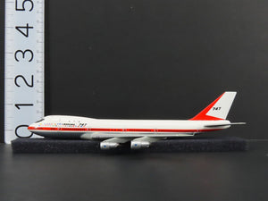 1:400 Sky Club 98-007 Boeing First Flight 30th Anniversary B747 