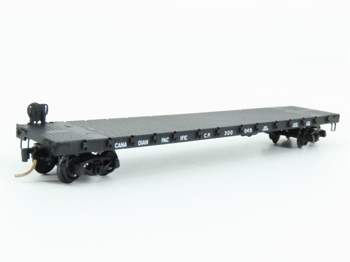 N Scale Micro-Trains MTL 44040 CP Canadian Pacific Railroad 50&#39; Flat Car #300049