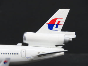 1:400 Dragon Wings 55286 Die-Cast MASkargo McDonnel Douglas MD-11E Airliner