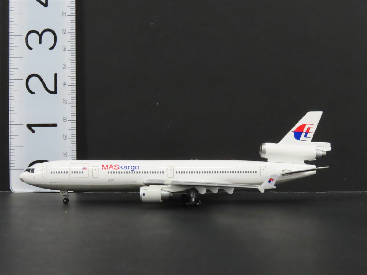 1:400 Dragon Wings 55286 Die-Cast MASkargo McDonnel Douglas MD-11E Airliner
