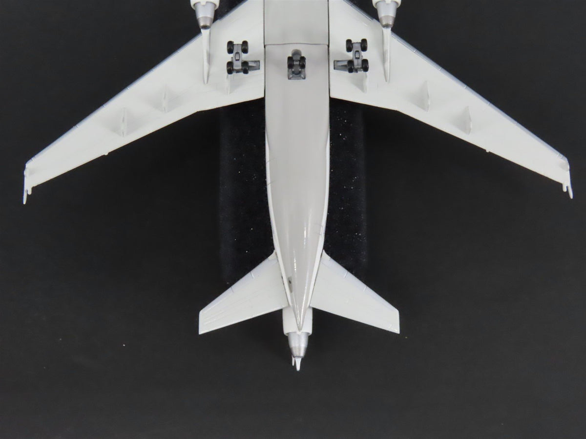 1:400 Dragon Wings 55286 Die-Cast MASkargo McDonnel Douglas MD-11E Airliner