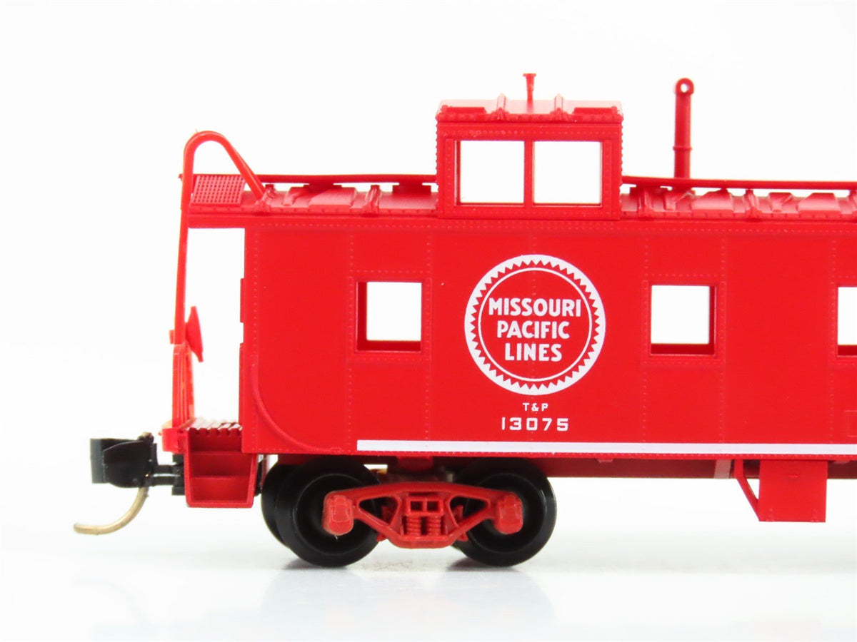 N Scale Micro-Trains MTL 100020 MP Missouri Pacific 36&#39; Steel Caboose #13075