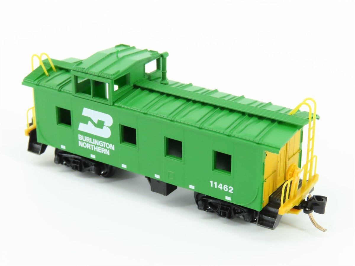 N Scale Micro-Trains MTL 100060 BN Burlington Northern 36&#39; Steel Caboose #11462