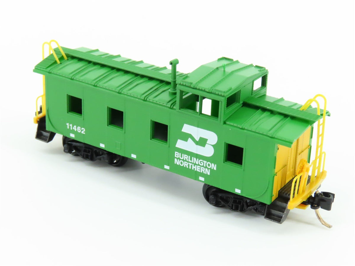 N Scale Micro-Trains MTL 100060 BN Burlington Northern 36&#39; Steel Caboose #11462