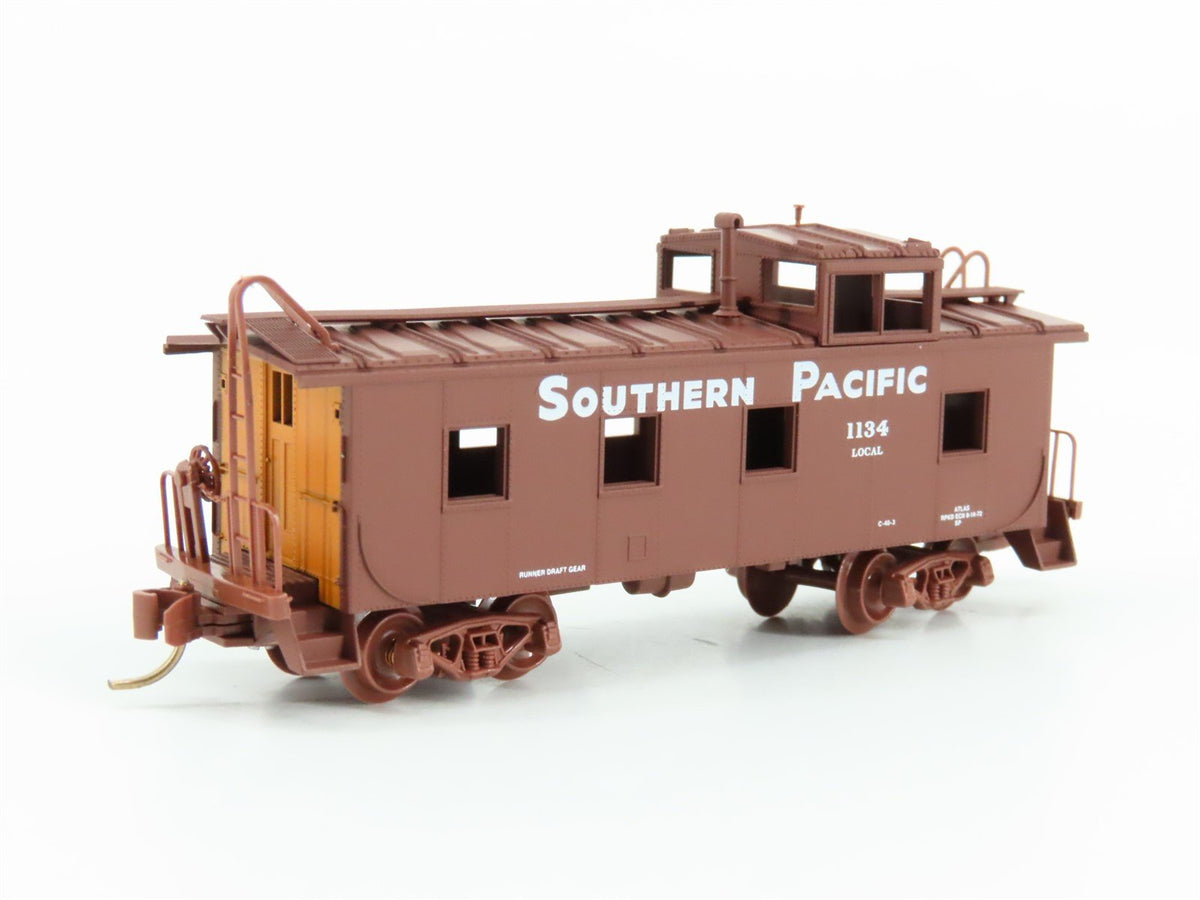 N Scale Micro-Trains MTL 100050 SP Southern Pacific 36&#39; Steel Caboose #1134