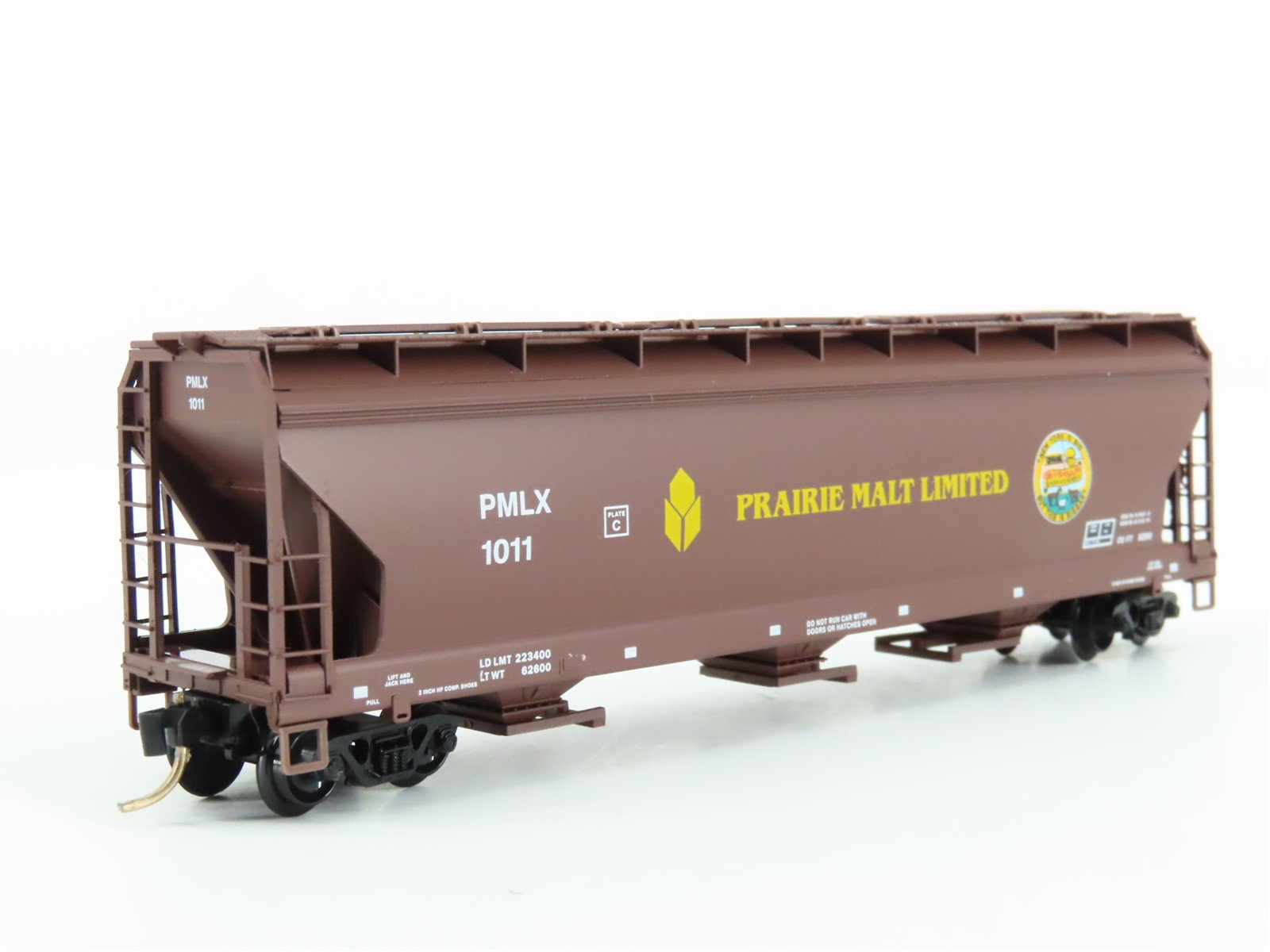N Scale Micro-Trains MTL 94130 PMLX Prairie Malt Limited 3-Bay Hopper #1011