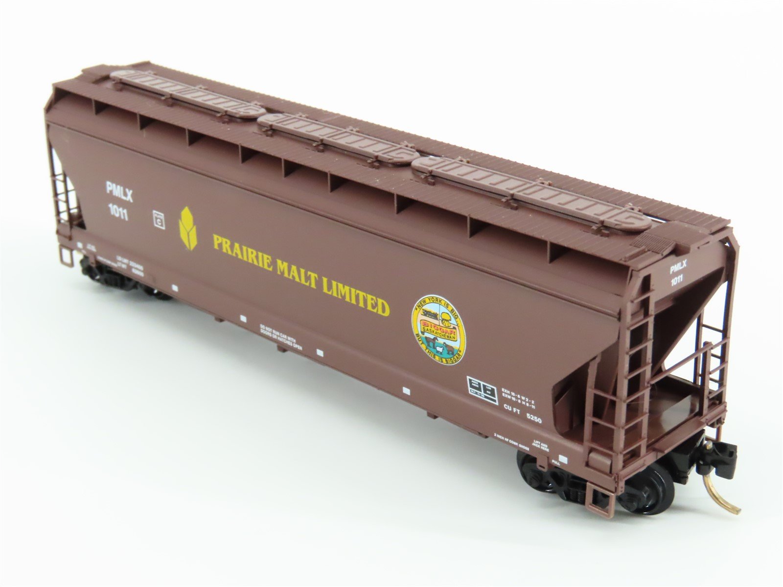 N Scale Micro-Trains MTL 94130 PMLX Prairie Malt Limited 3-Bay Hopper #1011