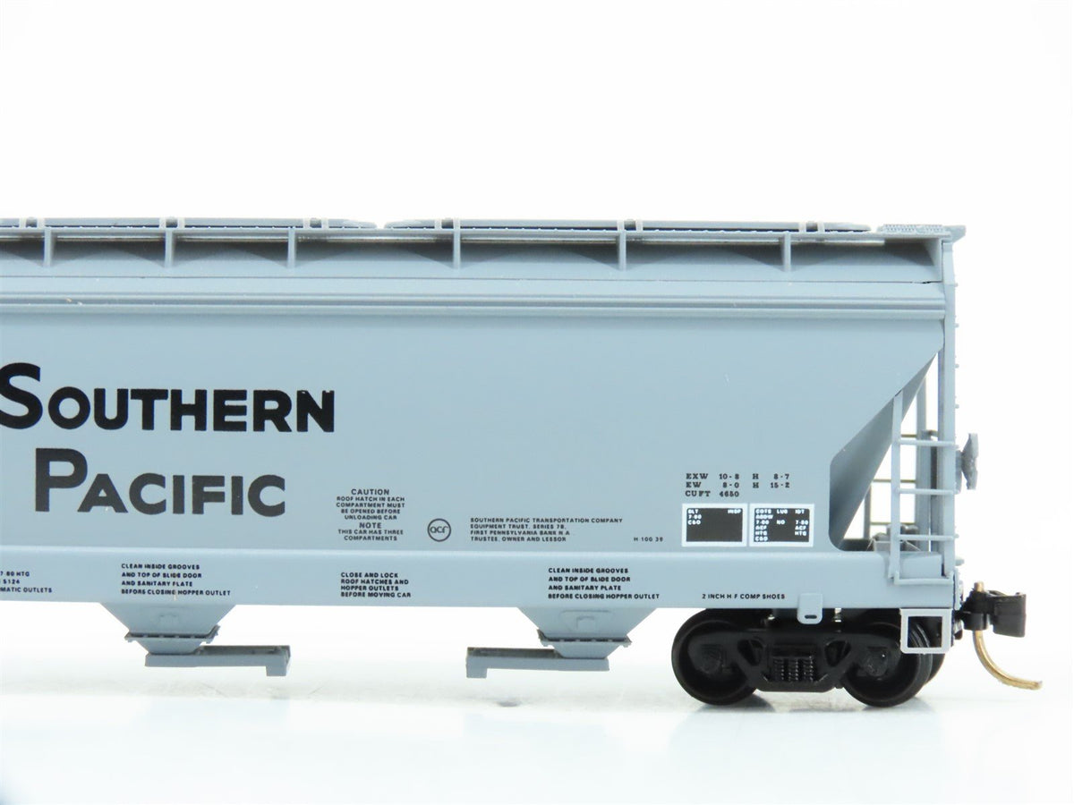 N Scale Micro-Trains MTL 94040 SP Southern Pacific 3-Bay Covered Hopper #496532