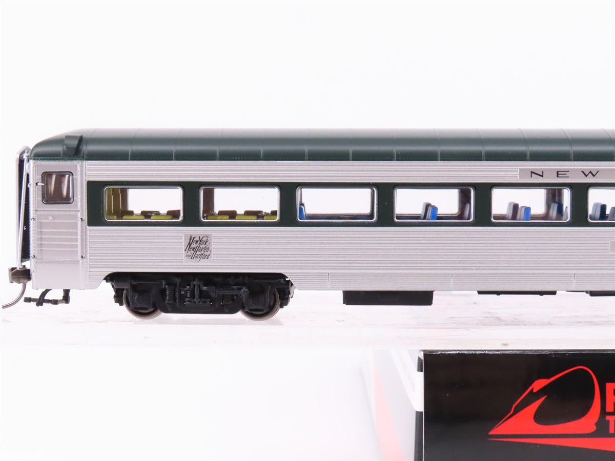 HO Scale Rapido 17209 NH New Haven Coach Passenger Car #8699 w/ Lights