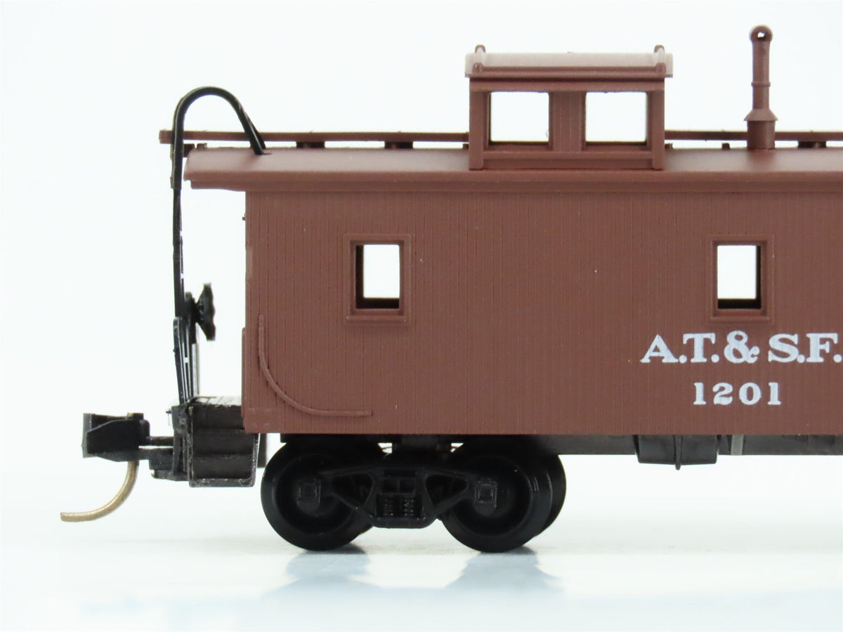 N Scale Micro-Trains MTL 51100 ATSF Santa Fe Railroad 34&#39; Wood Caboose #1201