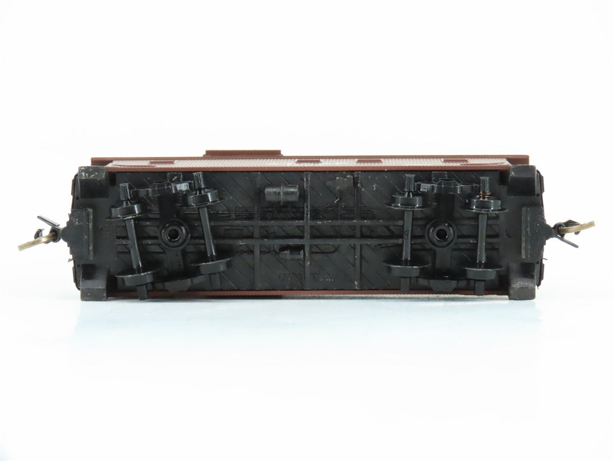 N Scale Micro-Trains MTL 51100 ATSF Santa Fe Railroad 34&#39; Wood Caboose #1203