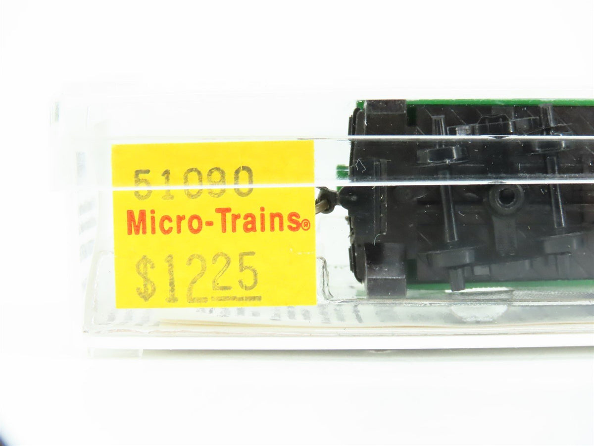 N Scale Micro-Trains MTL 51090 BN Burlington Northern 34&#39; Wood Caboose #10922