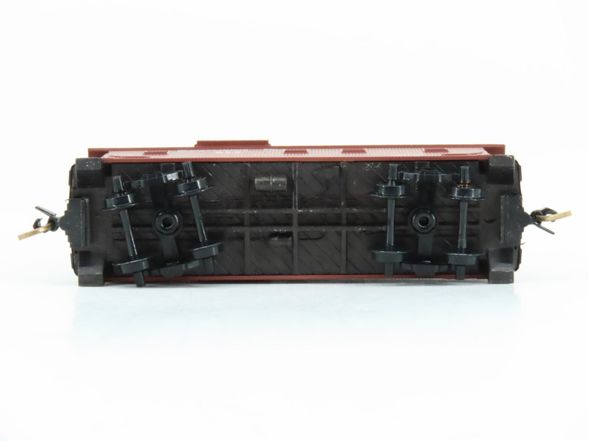 N Scale Micro-Trains MTL 51150 SP Southern Pacific 34&#39; Wood Caboose #614