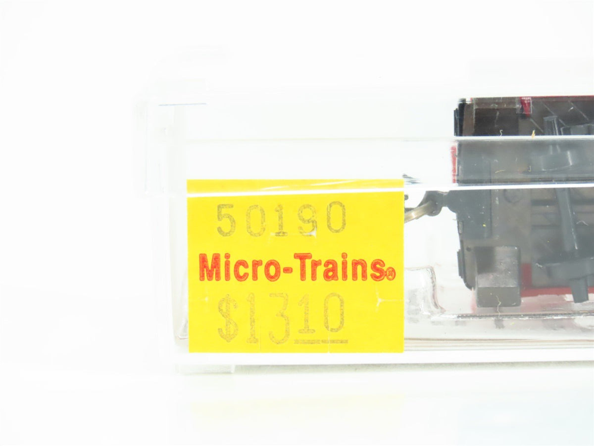 N Scale Micro-Trains MTL 50190 C&amp;O Chesapeake &amp; Ohio 34&#39; Wood Caboose #90061