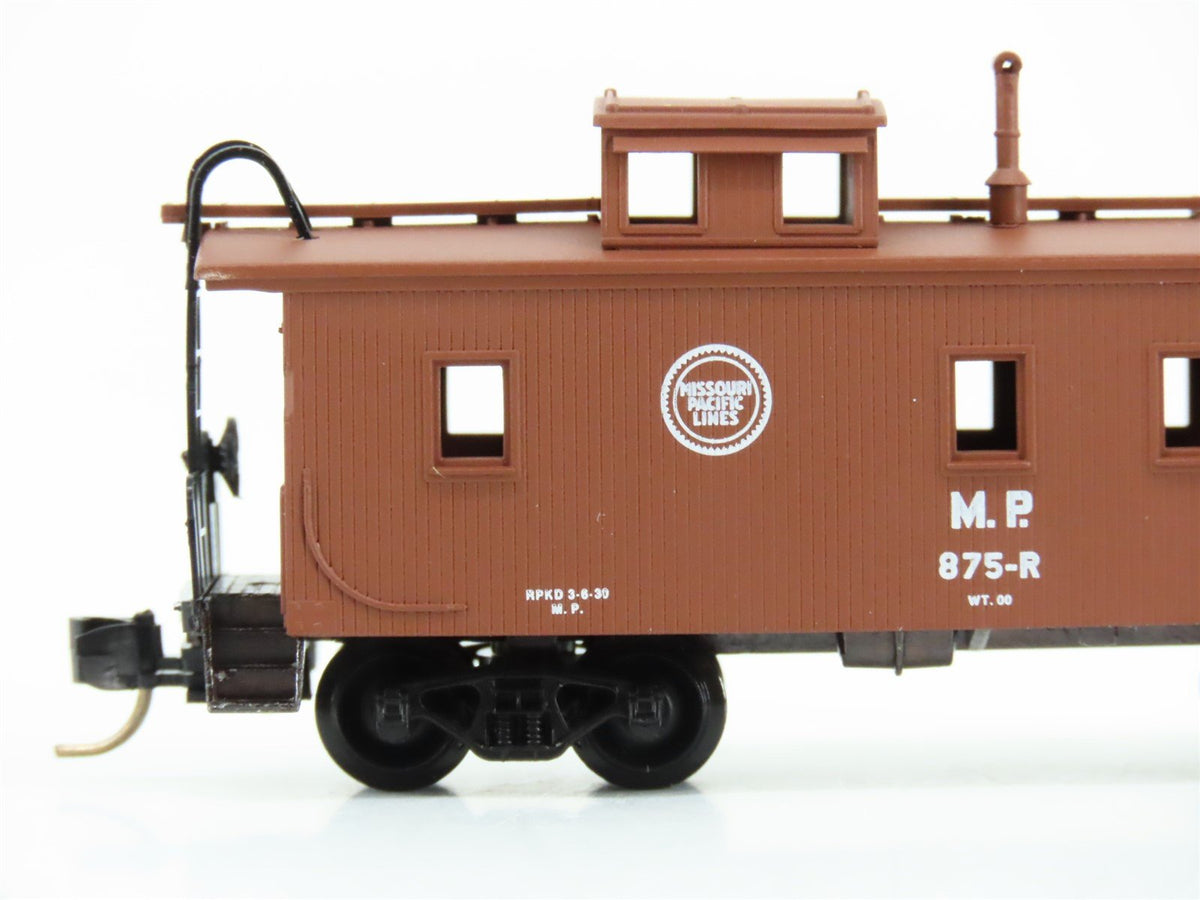 N Scale Micro-Trains MTL 50160 MP Missouri Pacific 34&#39; Wood Caboose #875-R