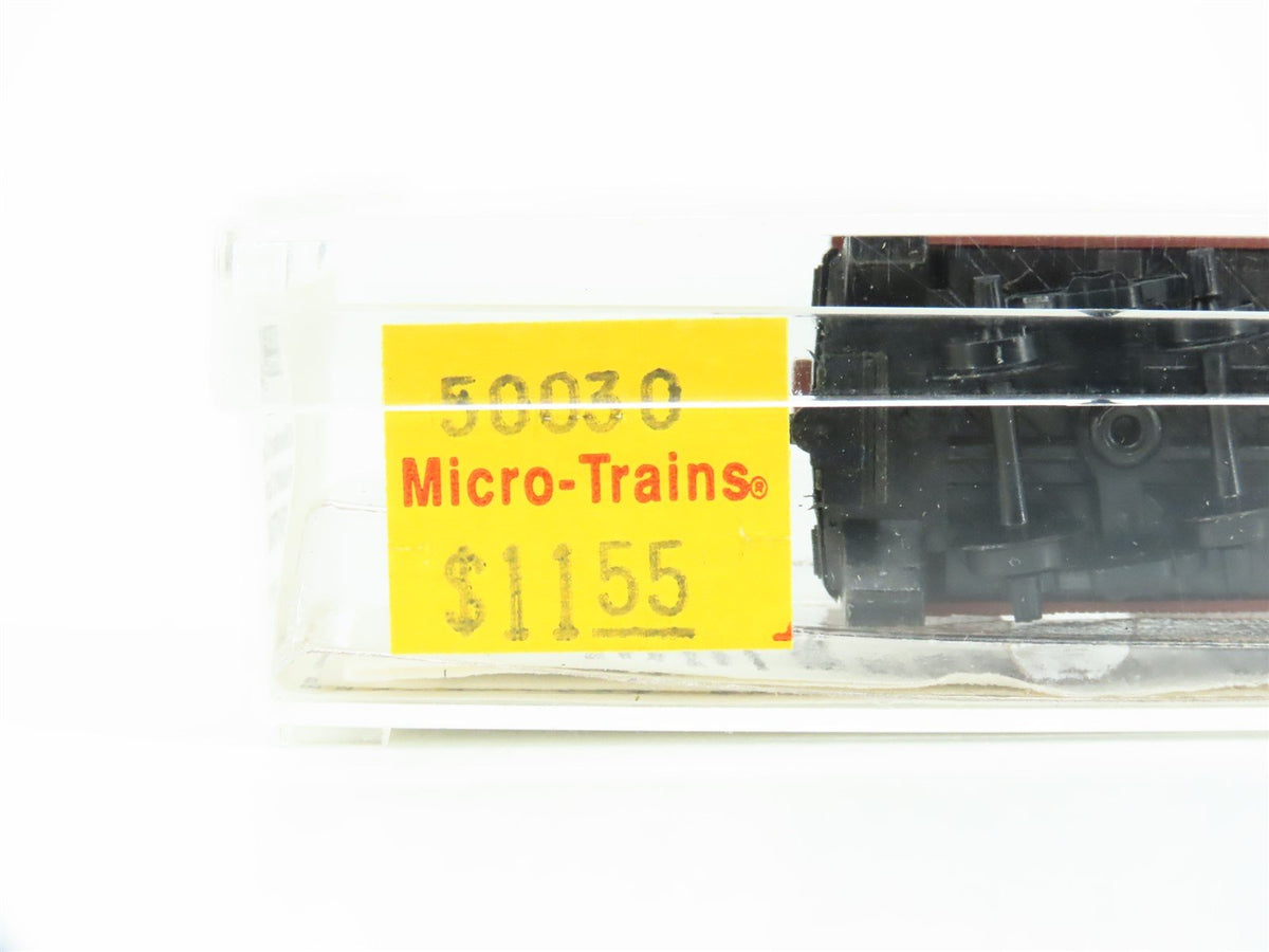 N Scale Micro-Trains MTL 50030 IC Illinois Central 34&#39; Wood Caboose #9251