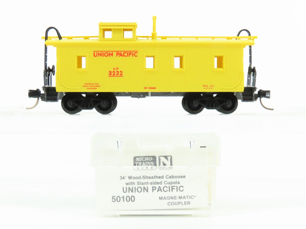 N Scale Micro-Trains MTL 50100 UP Union Pacific Railroad 34&#39; Wood Caboose #3232