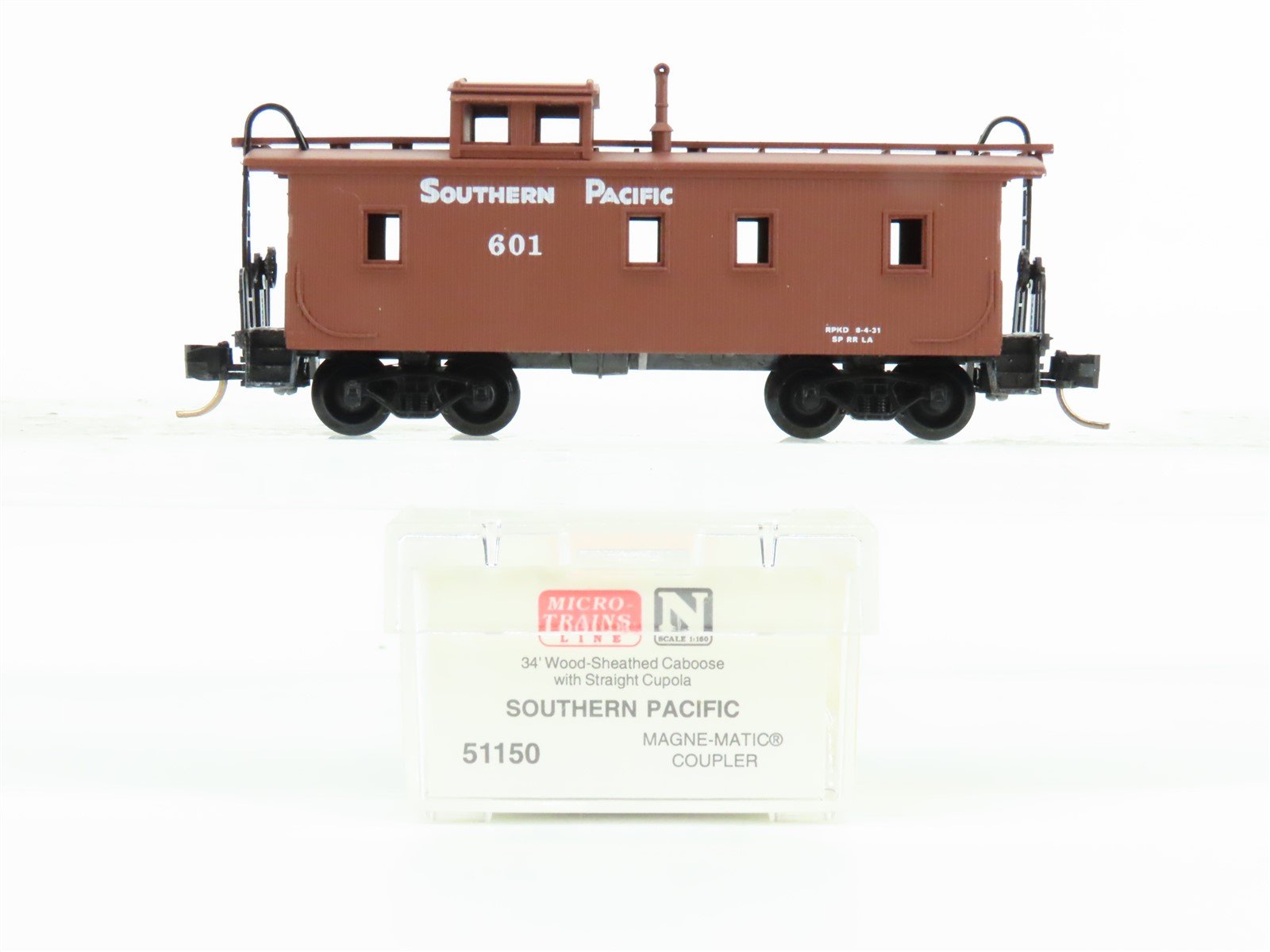 N Scale Micro-Trains MTL 51150 SP Southern Pacific 34' Wood Caboose #601