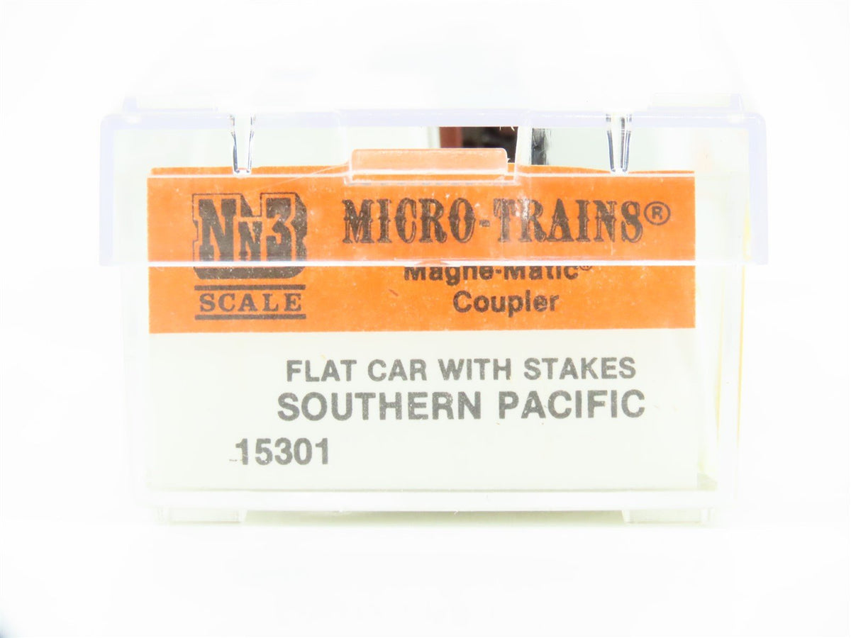 Nn3 Scale Micro-Trains MTL 15301 SP Southern Pacific Flat Car #478 w/ Stakes