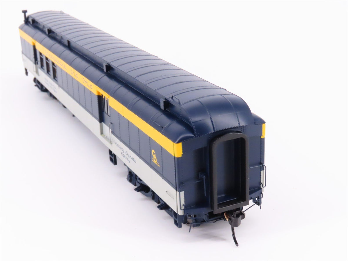 HO Walthers Proto 920-9500 C&amp;O George Washington 70&#39; RPO-Baggage Passenger Car