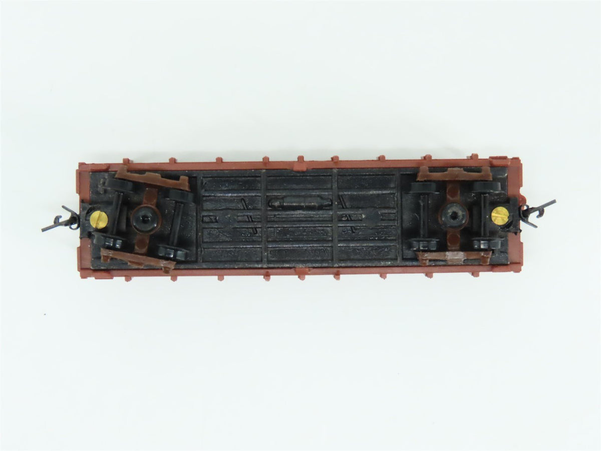 Nn3 Kadee Micro-Trains MTL 15301 SP Southern Pacific Flat Car #472 w/ Stakes