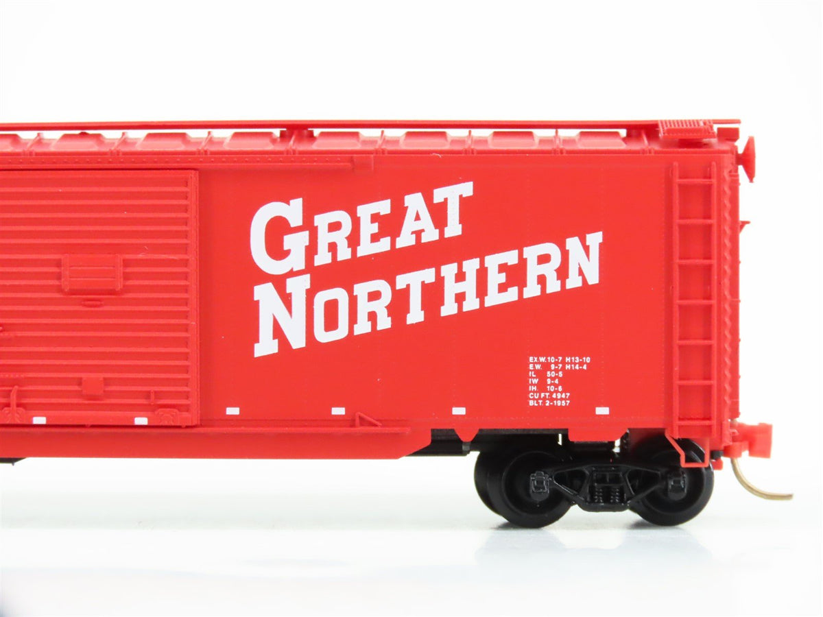 N Scale Micro-Trains MTL 78020 GN Great Northern 50&#39; Double Door Box Car #35449