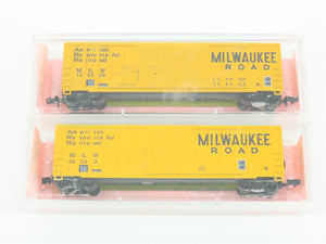 LOT of 12 N Scale Roundhouse MILW Milwaukee Road Box Cars