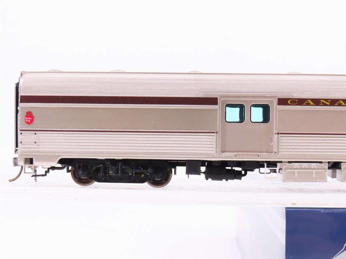 HO Scale Rapido 114002 CP Canadian Pacific Budd Baggage-Dorm Passenger Car #3005