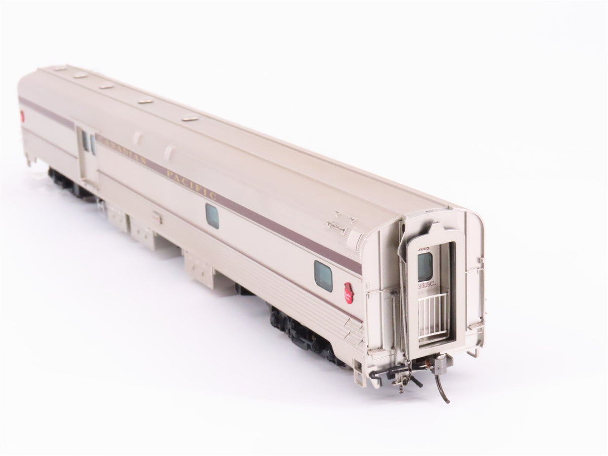 HO Scale Rapido 114002 CP Canadian Pacific Budd Baggage-Dorm Passenger Car #3005