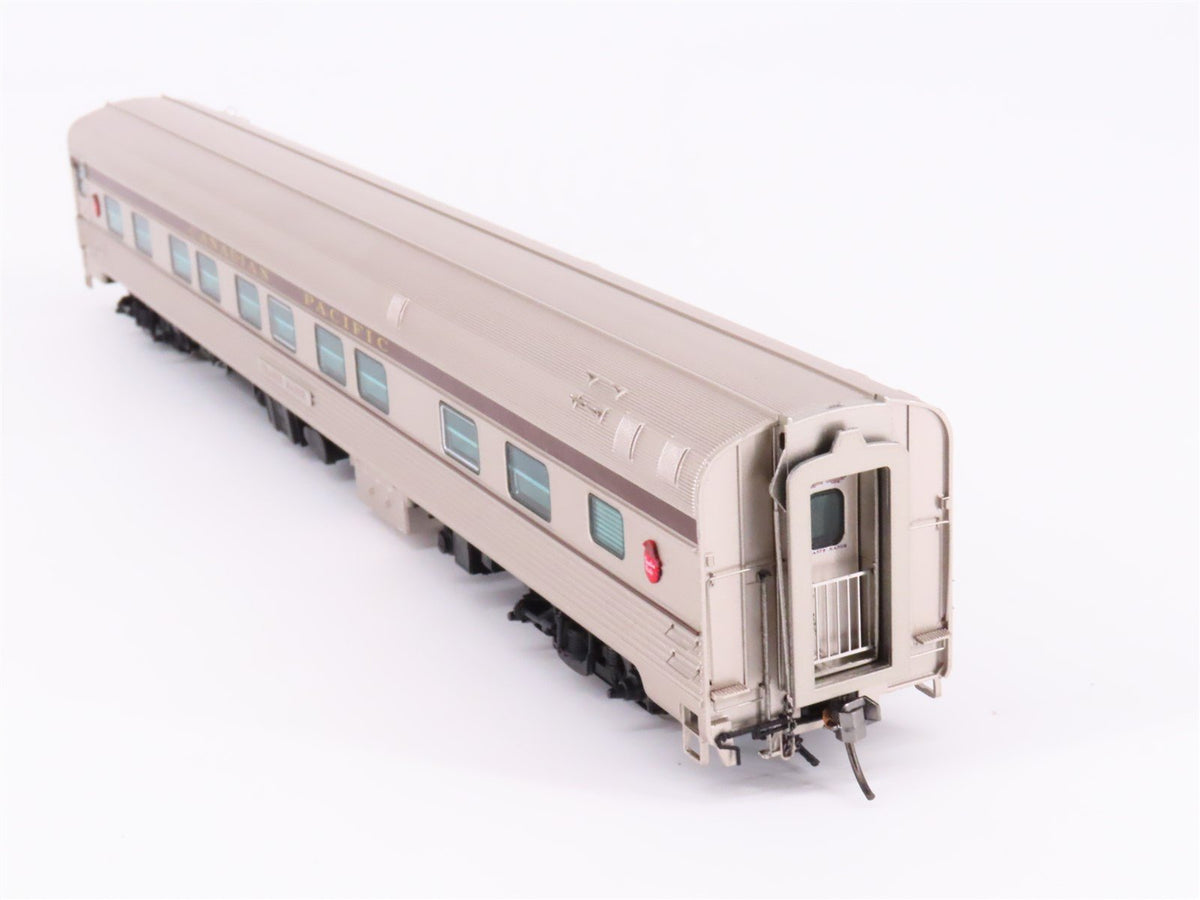 HO Scale Rapido 119005 CP Canadian Pacific Sleeper Passenger Car &quot;Fraser Manor&quot;