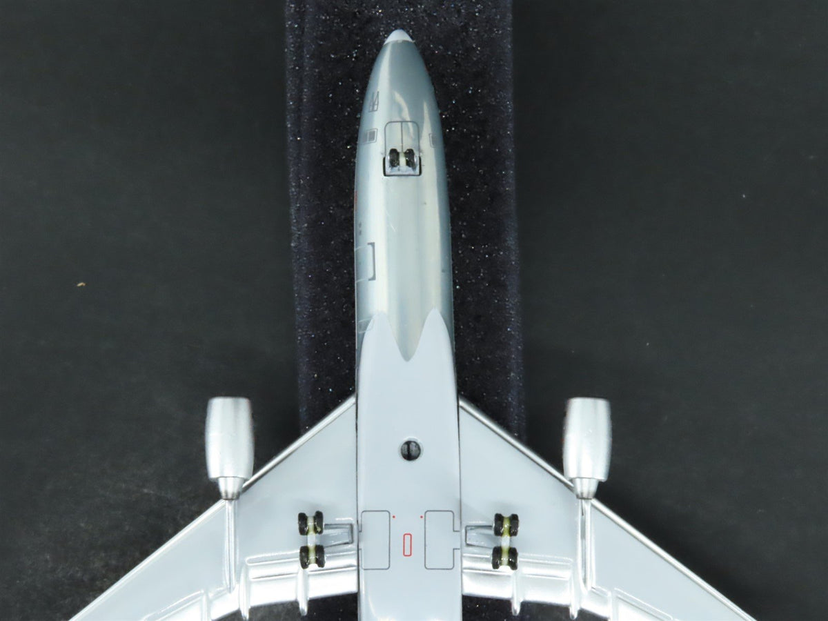 1:400 Aero Classics / Lockness Die-Cast TWA Lockheed L-1011-1 Airliner N31001