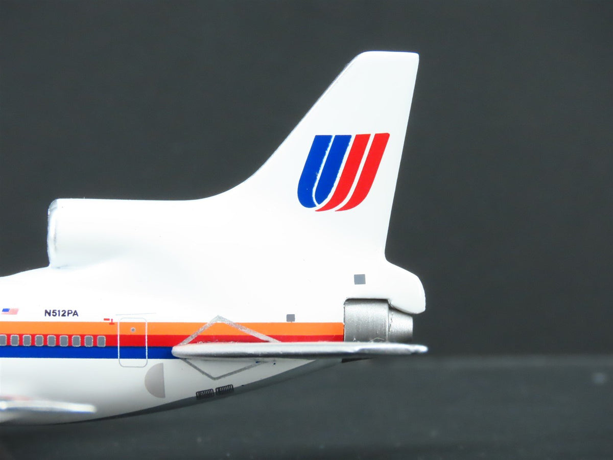 1:400 Aero Classics / Lockness Die-Cast United Lockheed L-1011-500 Airliner