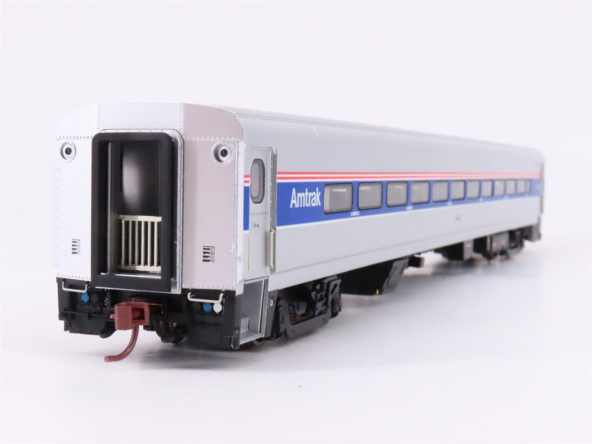 HO Scale Rapido 128011 Amtrak Horizon Phase 4 Coach Passenger Car #54528