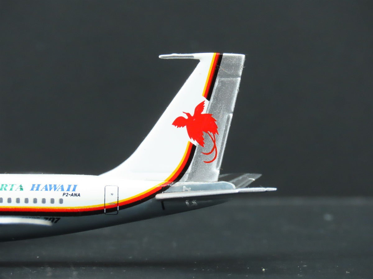 1:400 Scale Aero Classics Die-Cast Air Niugini Boeing B-707-338C Airliner P2-ANA